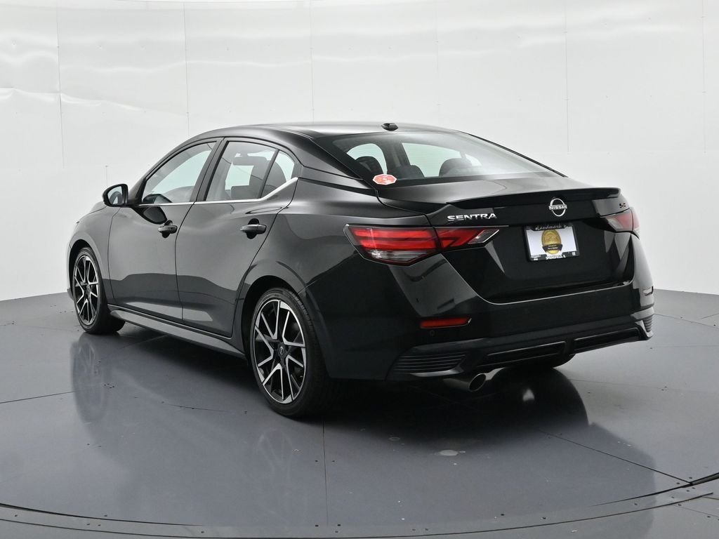 Used 2025 Black Nissan SR image 7