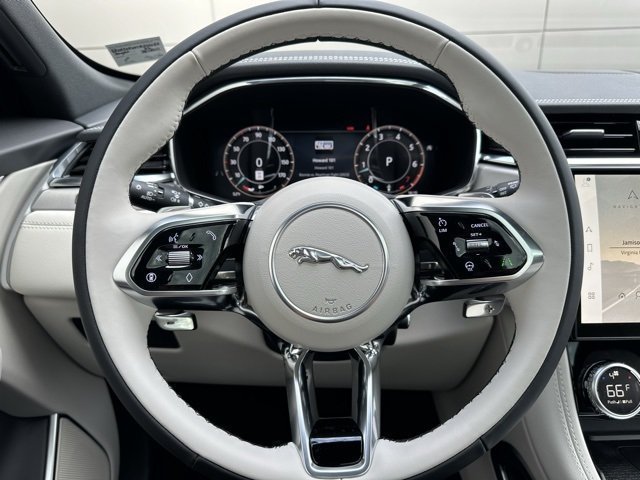 2026 Jaguar F-Pace R-Dynamic S - Photo 22