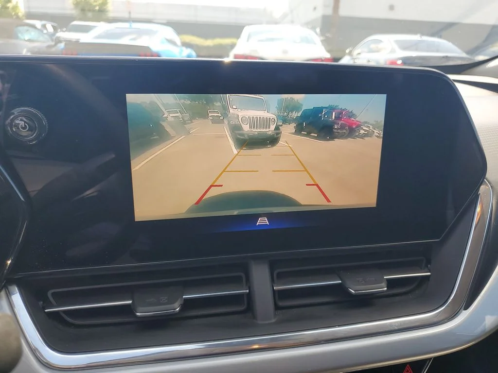 Used 2025 Gray Chevrolet LT image 19
