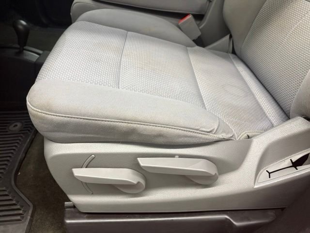 Used 2018 Red Chevrolet Custom image 12
