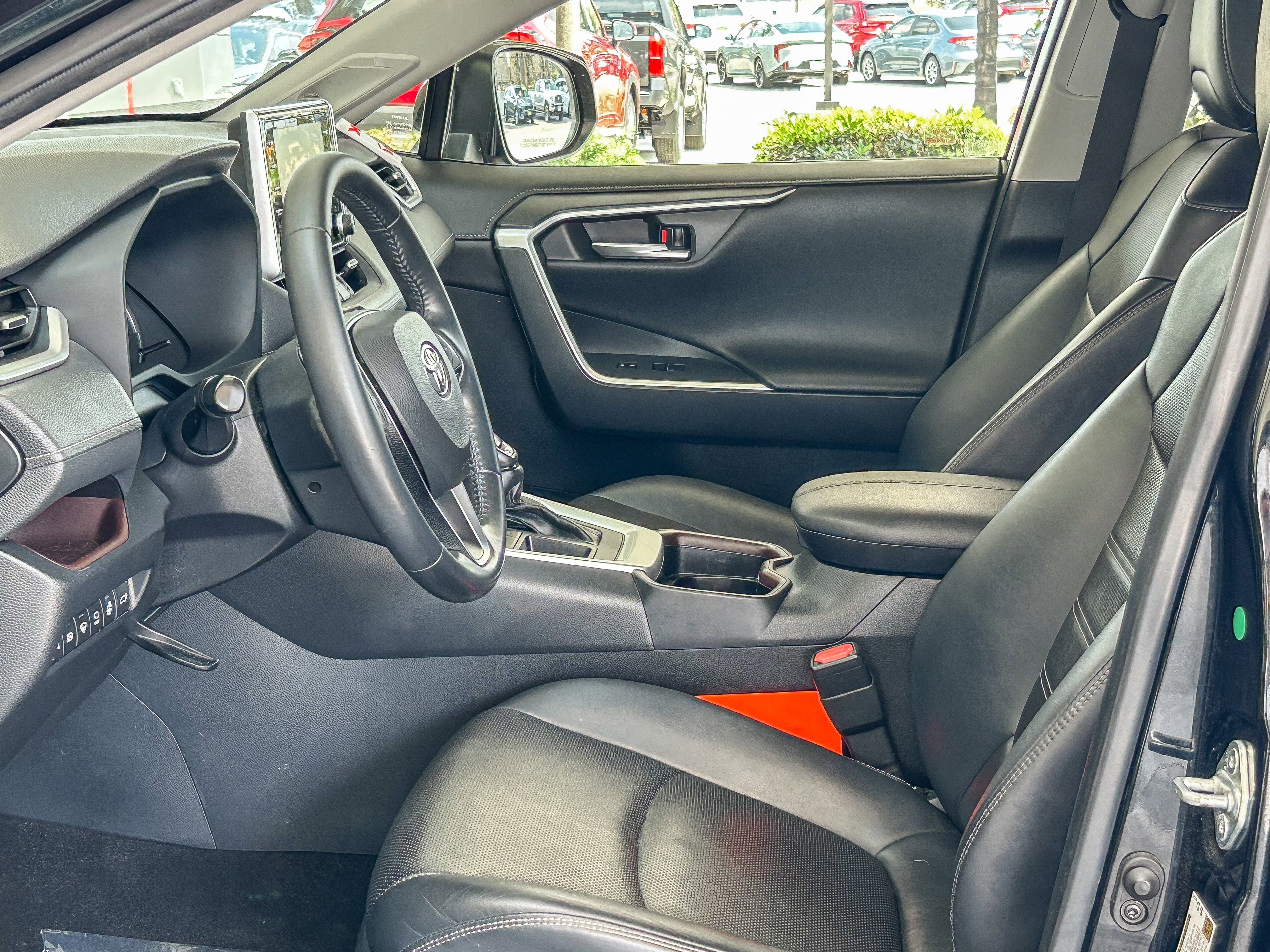 Used 2020 MIDNIGHT BLACK ME TOYOTA TRUCK LIMITED image 17