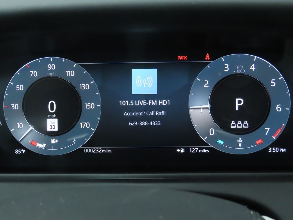 Used 2026 Santorini Black Metallic Land Rover Dynamic SE image 34