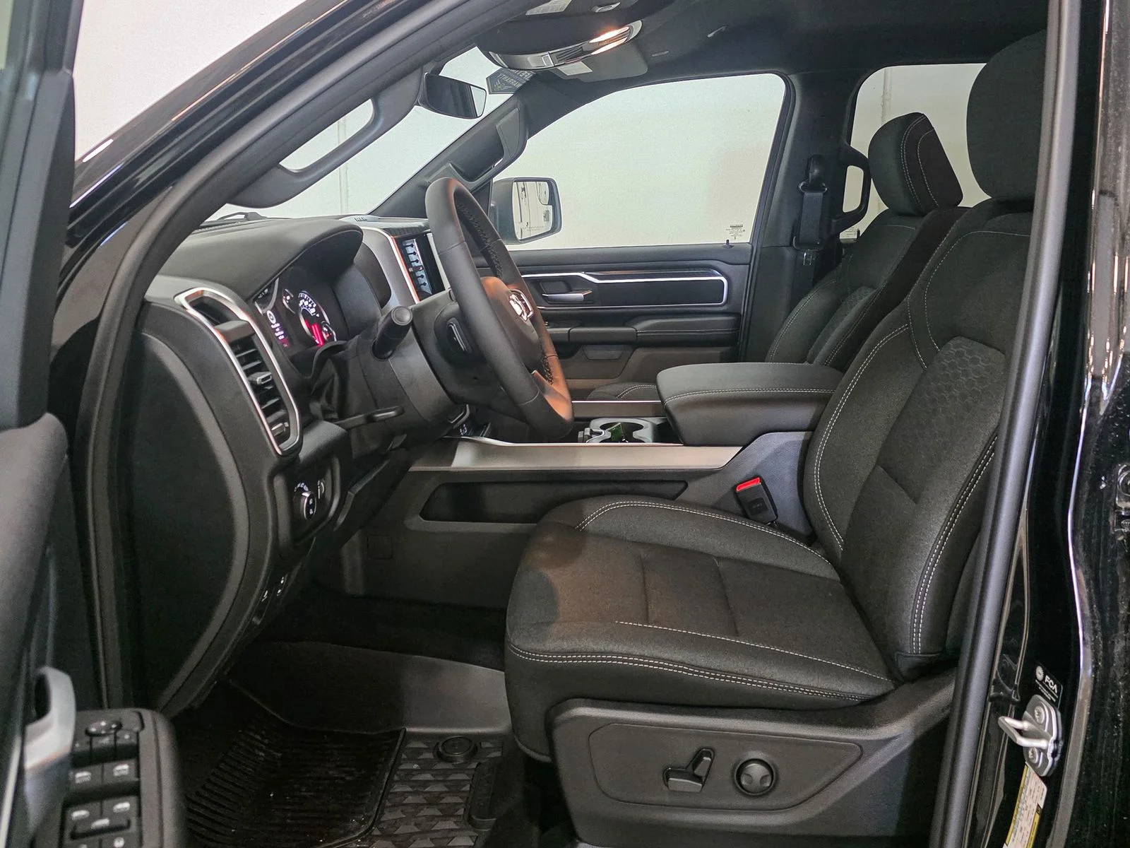 2026 RAM 1500 Big Horn/Lone Star - Photo 20