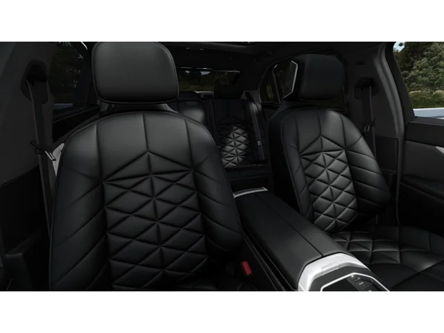New 2026 Black Sapphire Metallic BMW 740i image 11