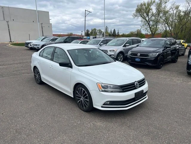 2016 Volkswagen Jetta 1.8T Sport Auto PZEV's photo