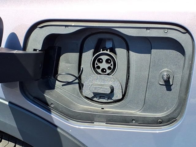 New 2026 Galaxy Gray Metallic Chevrolet LT image 15