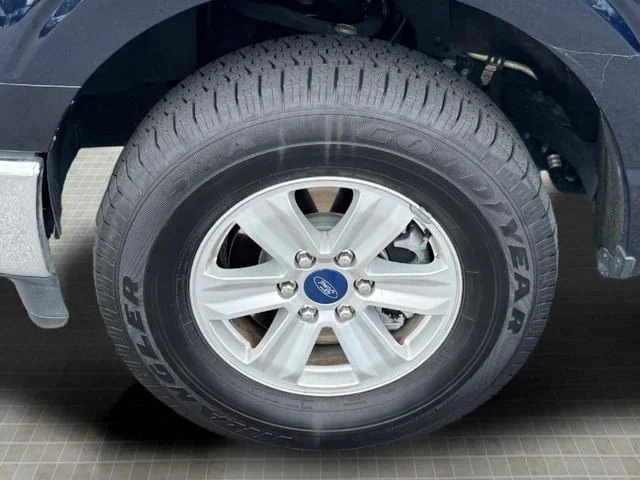 Used 2022 Blue Ford XLT image 15