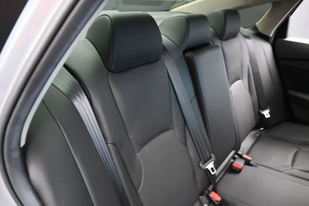 Used 2024 Solar Silver Metallic Honda Touring image 36
