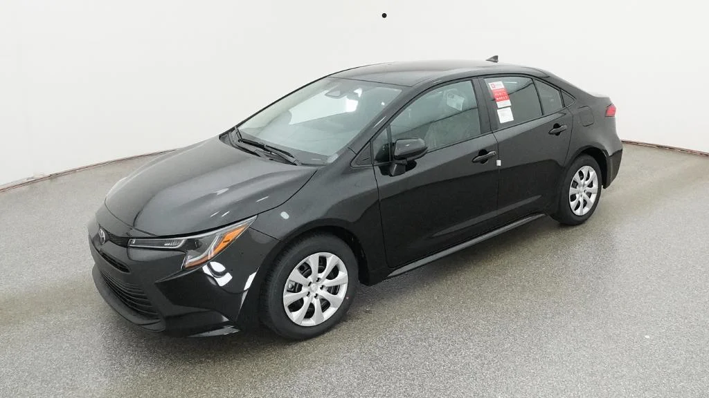 2026 Toyota Corolla LE CVT's photo