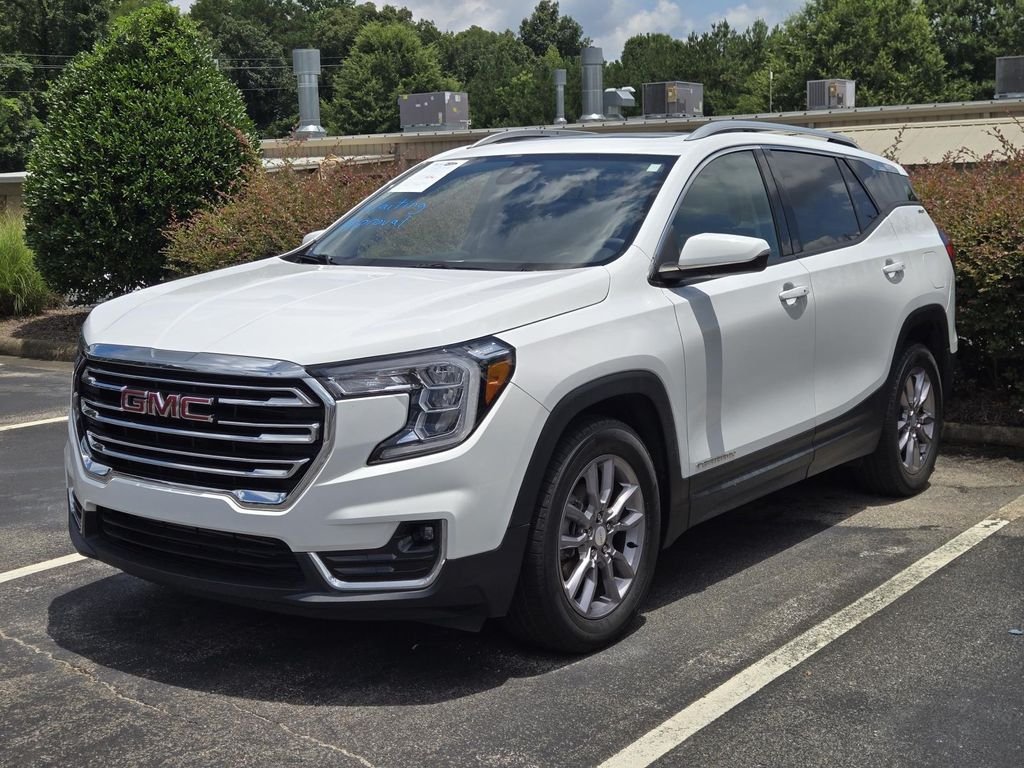 Used 2022 White GMC SLT image 4