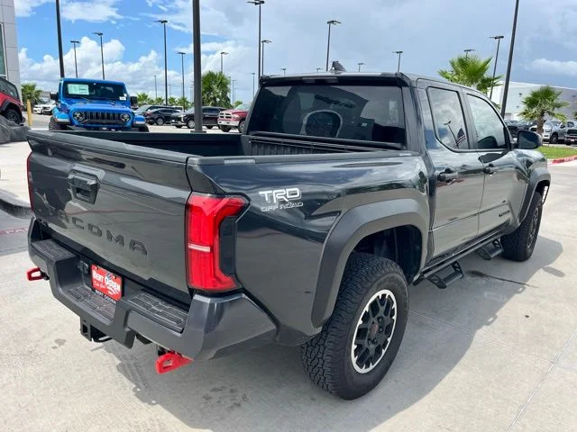 Used 2025  Toyota TRD Off-Road image 8