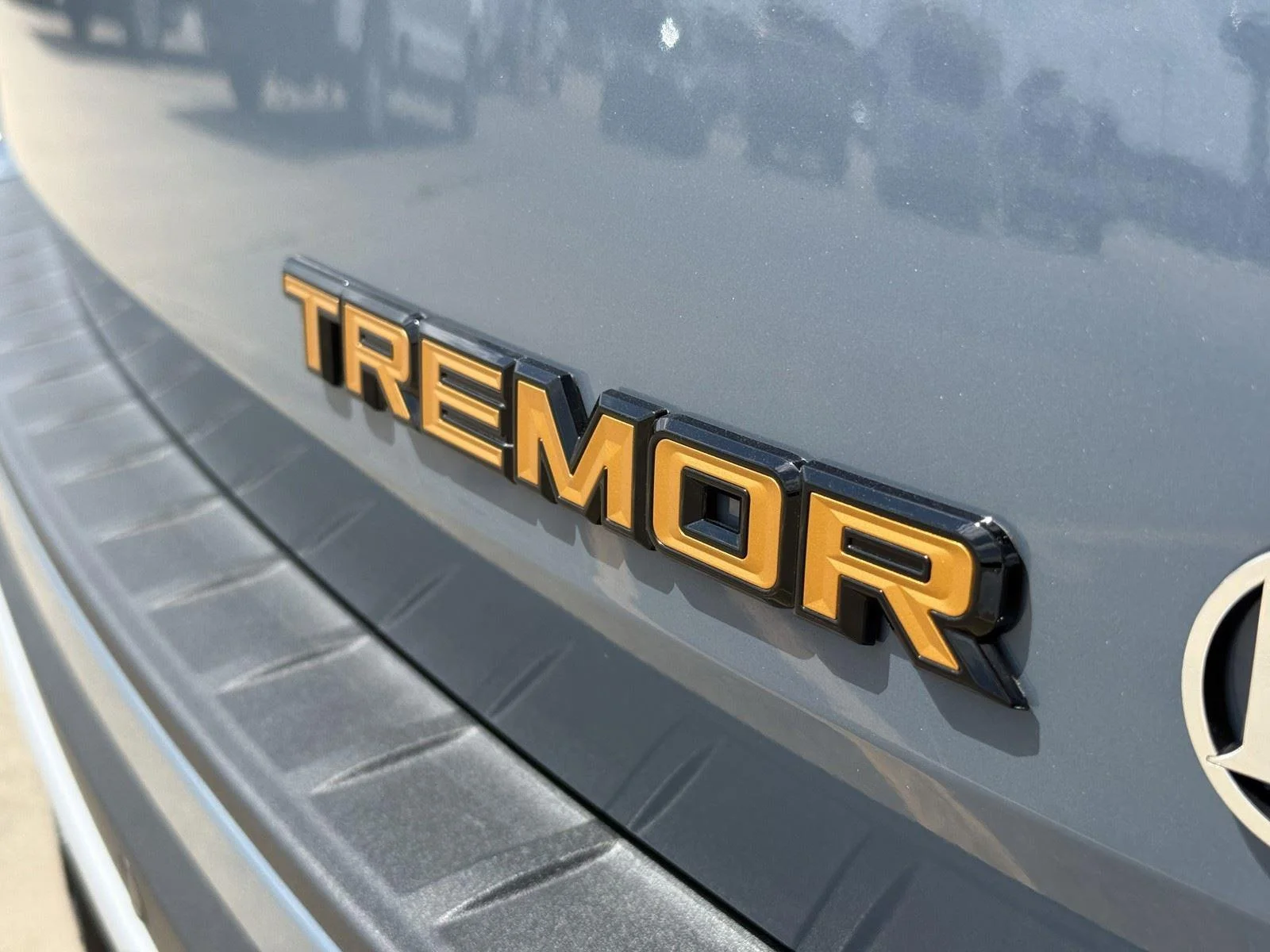 New 2026 Vapor Blue Metallic Ford Tremor image 11