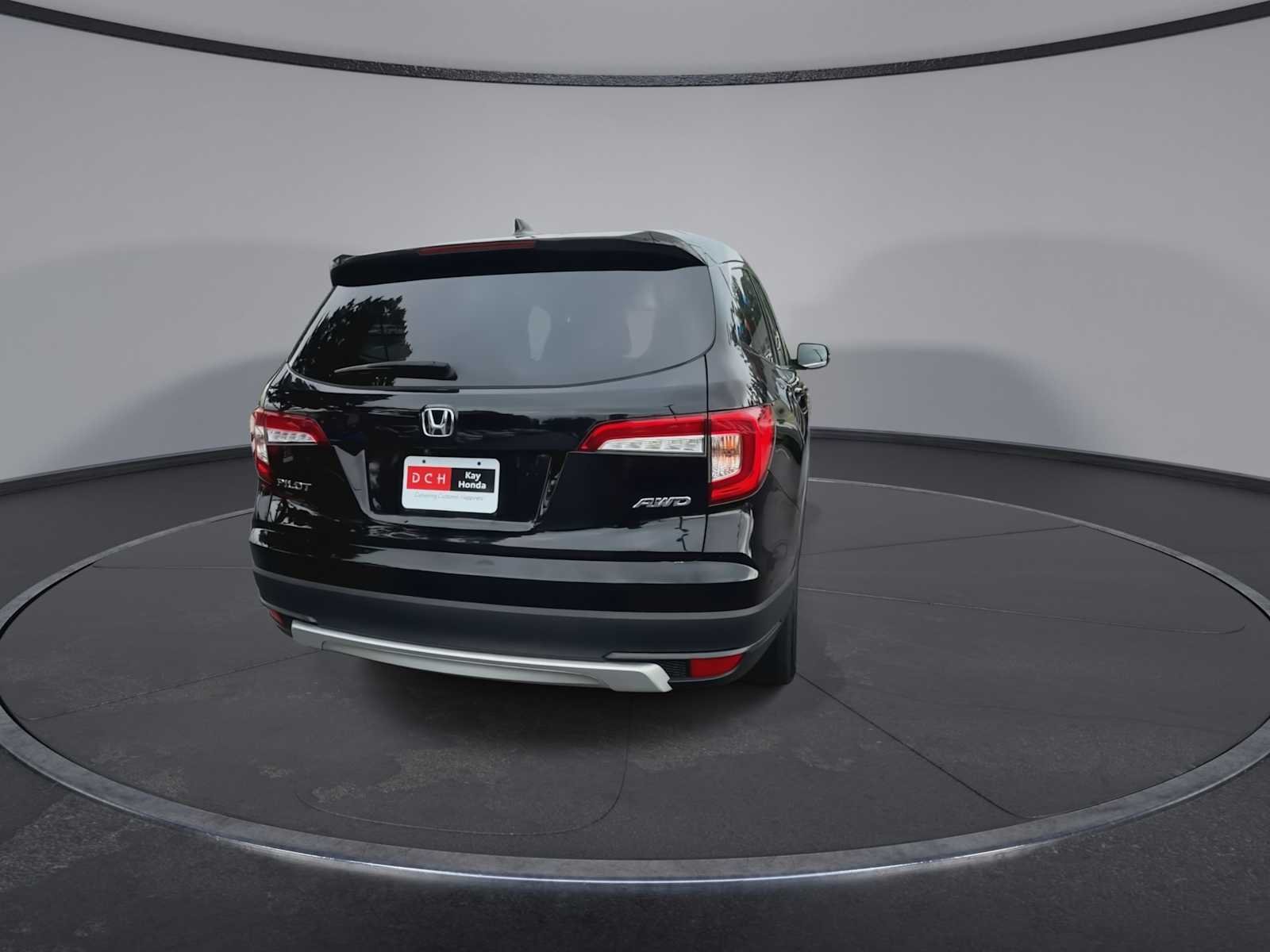 Used 2019 Crystal Black Pearl Honda EX-L image 7