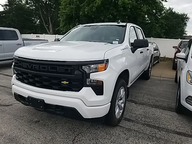 Used 2026 White Chevrolet Custom image 14