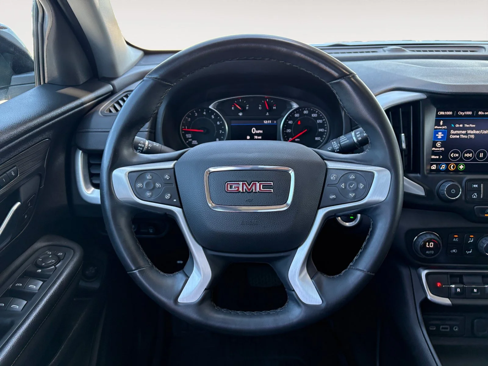 Used 2024 Summit White GMC SLT image 13