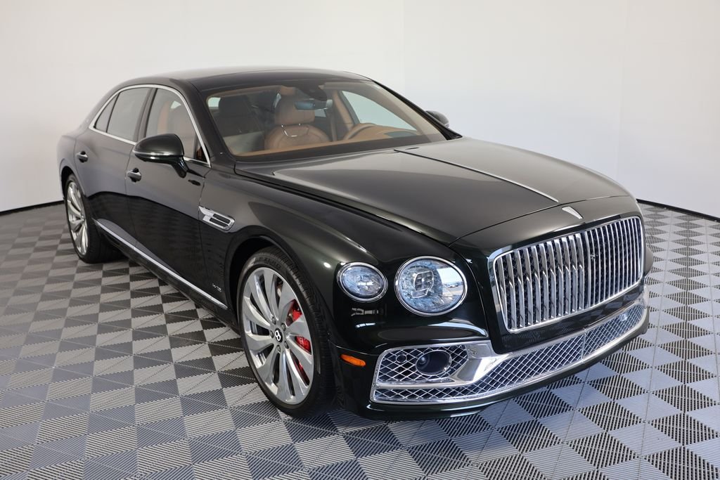 Used 2021 Black Bentley W12 image 1