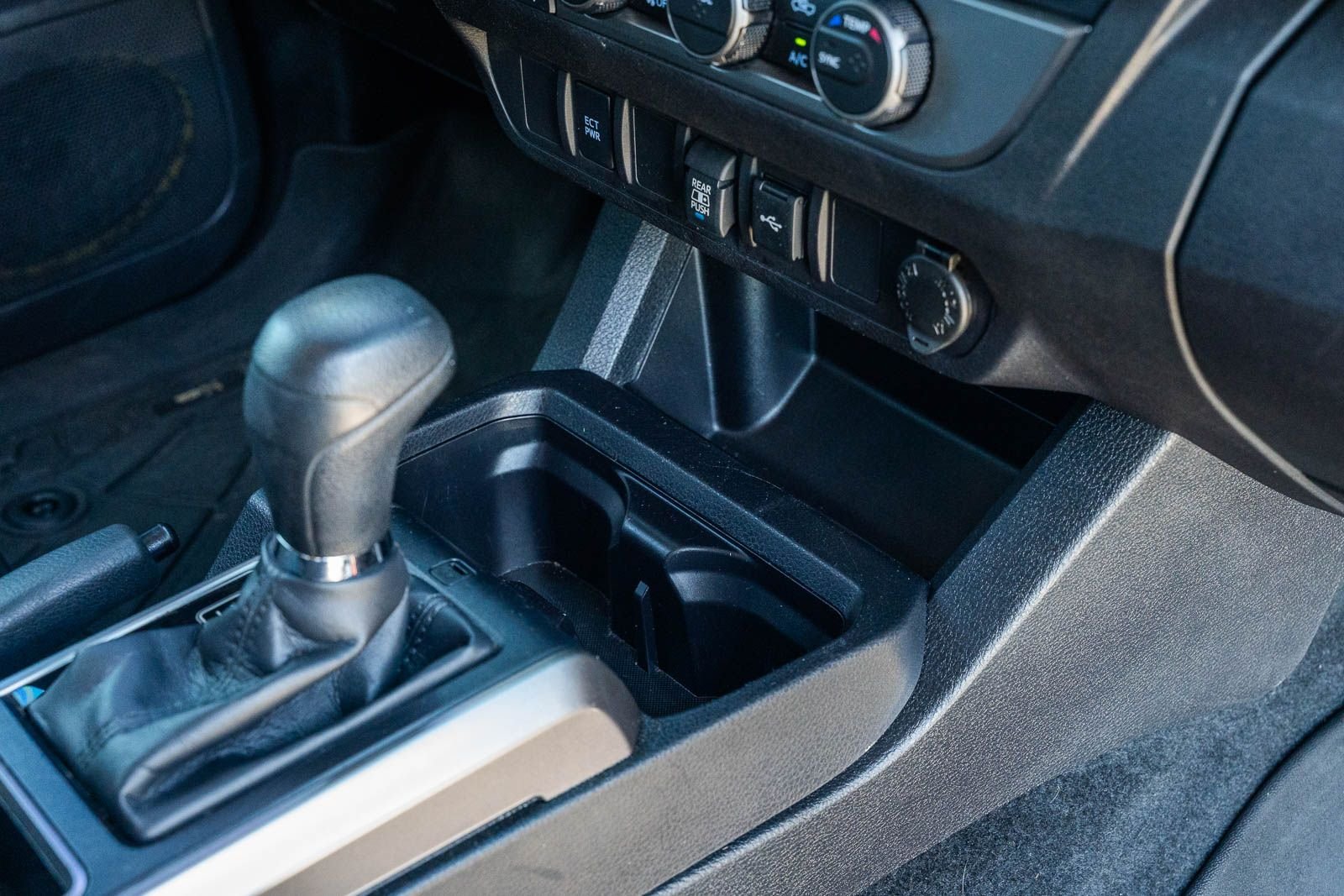 2023 Toyota Tacoma SR5 - Photo 15