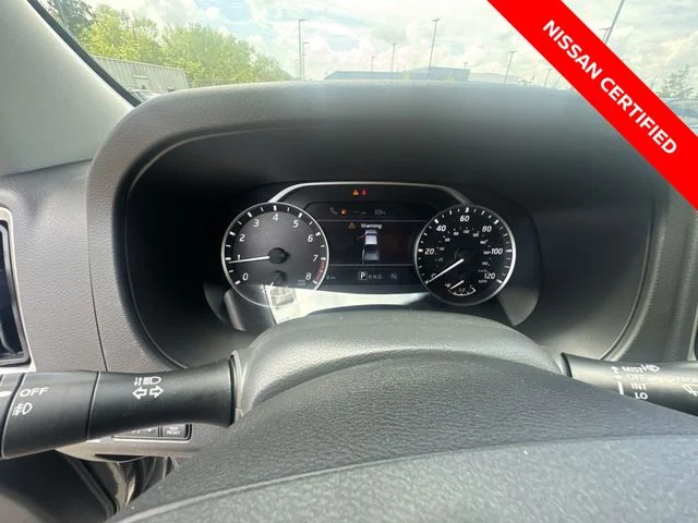 Used 2025 Gray Nissan SV image 15