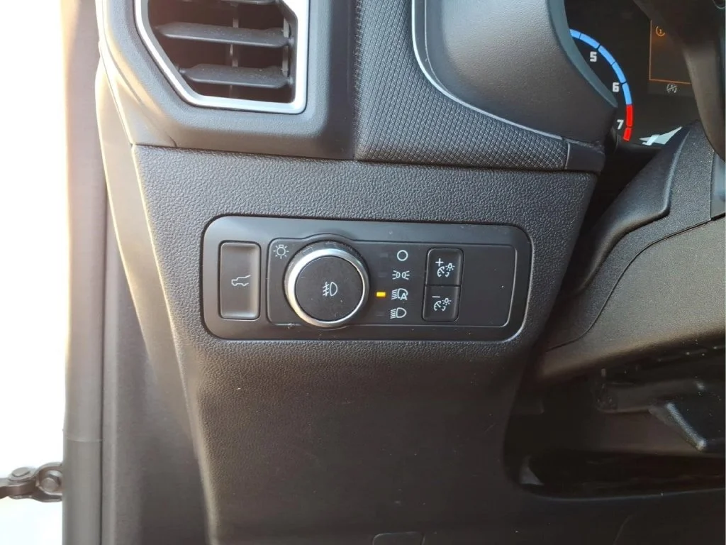 Used 2021 White Ford Big Bend image 21