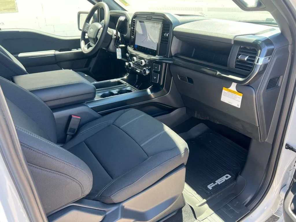 New 2026 Oxford White Ford STX® image 26