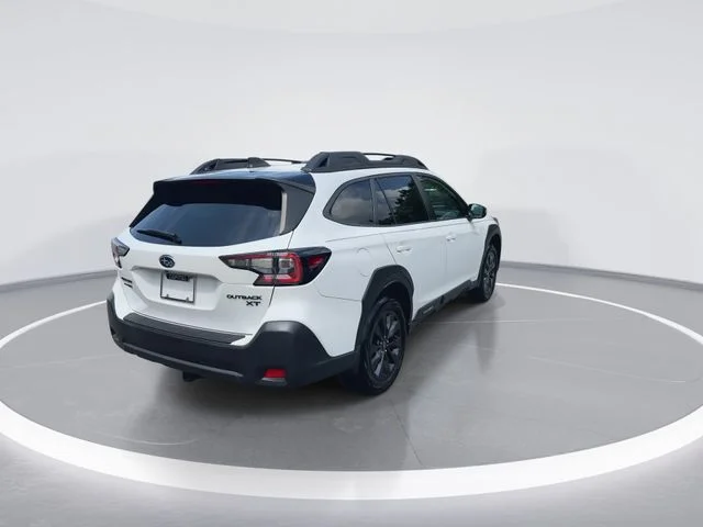 Used 2023 White Subaru Onyx Edition XT image 8