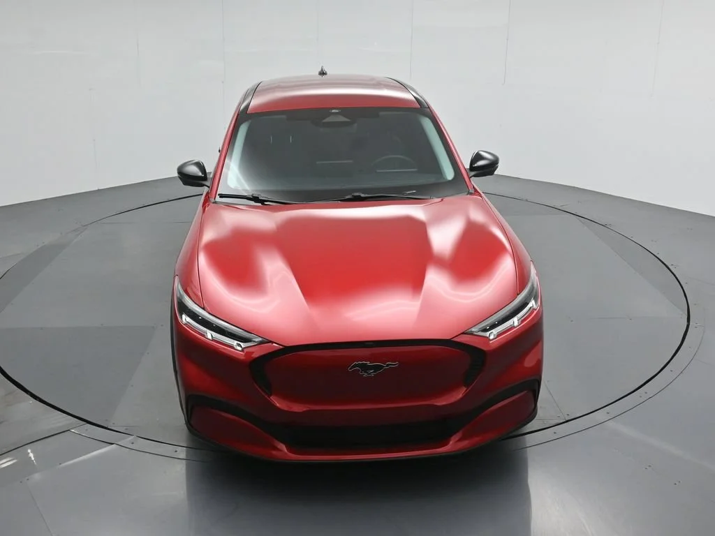 Used 2023 Red Ford Select image 38