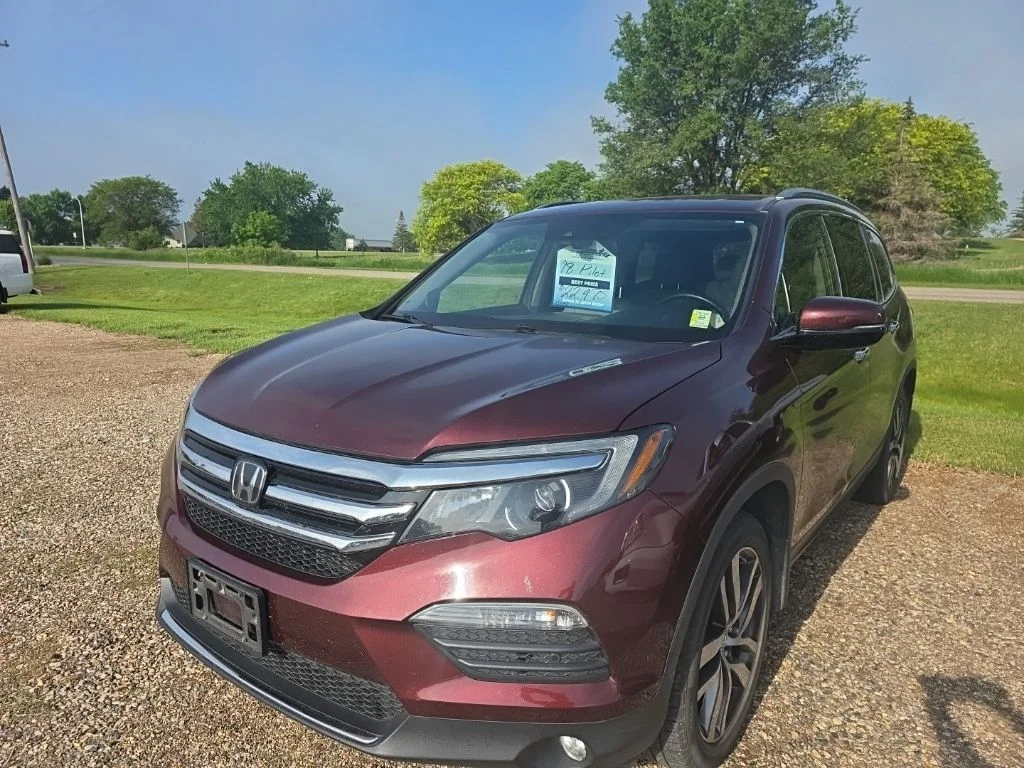 2018 Honda Pilot 4WD Elite's photo