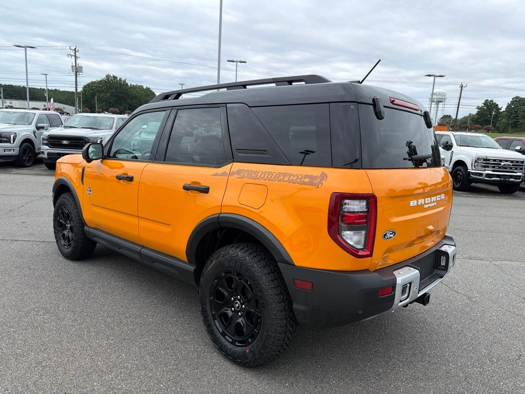 New 2026 Orange Fury Metallic Tri-Coat Ford Outer Banks® image 5