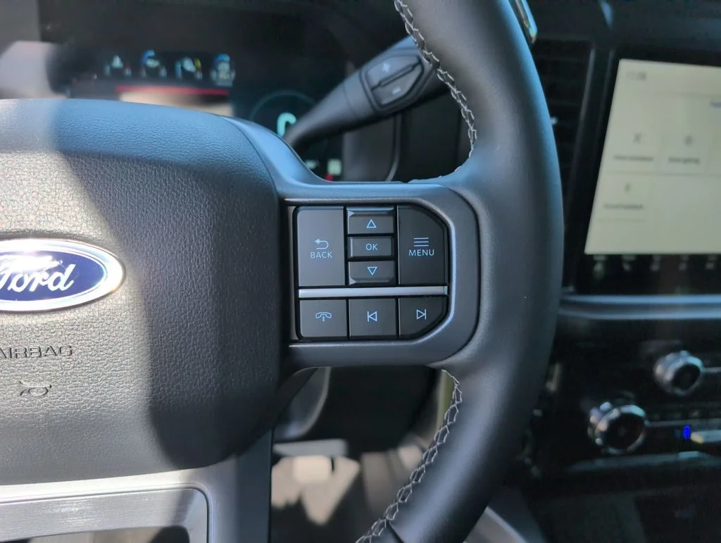 New 2026 Gray Ford Lariat image 30