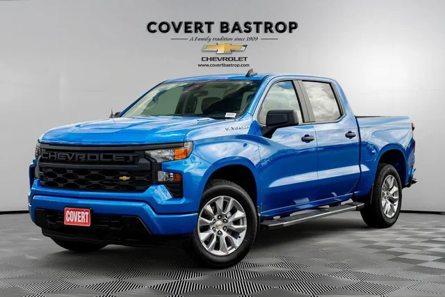 Pre-Owned 2025 Chevrolet Silverado 1500 Custom