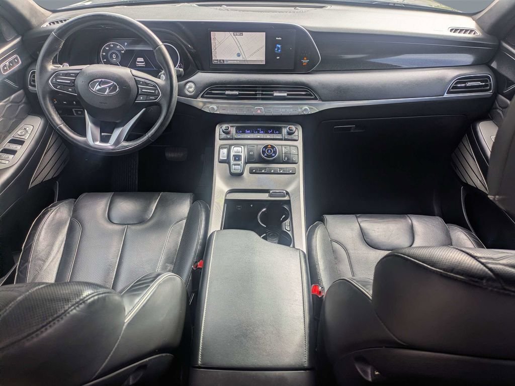 Used 2021 Green Hyundai Calligraphy image 16