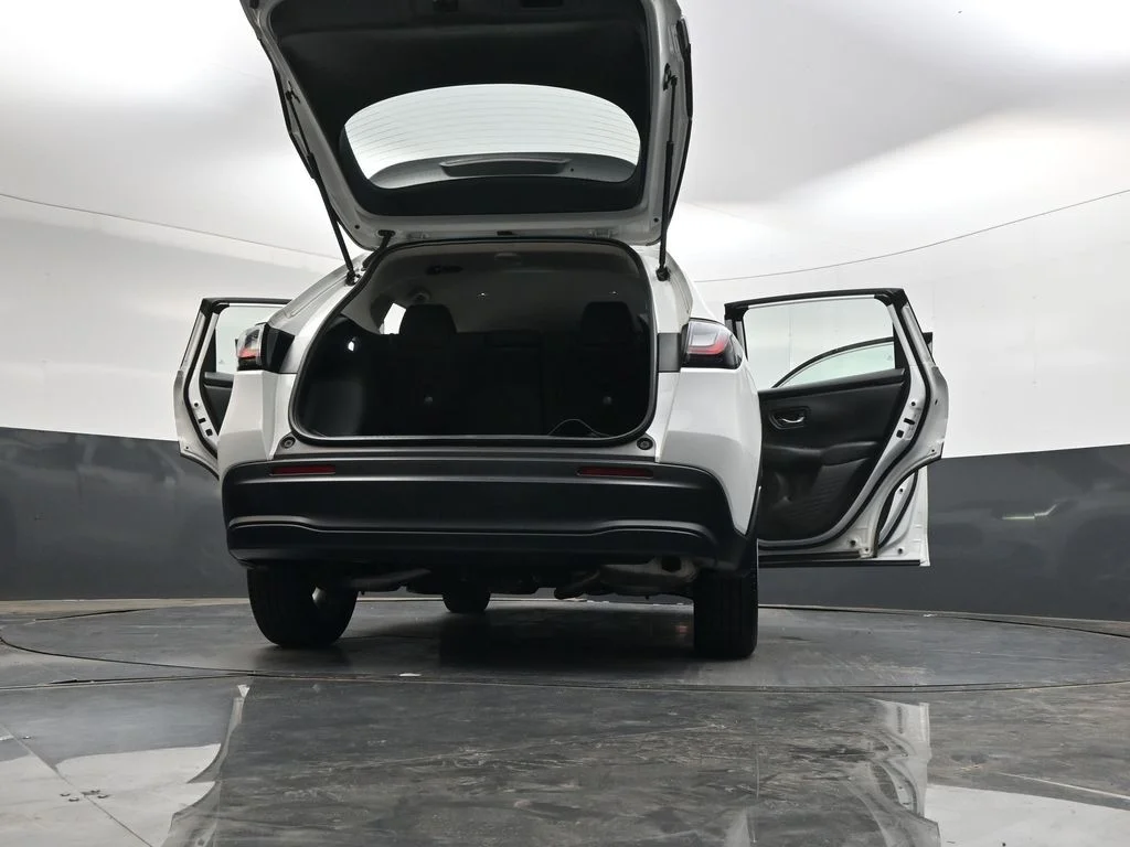 Used 2023 Platinum White Pearl Honda LX image 42