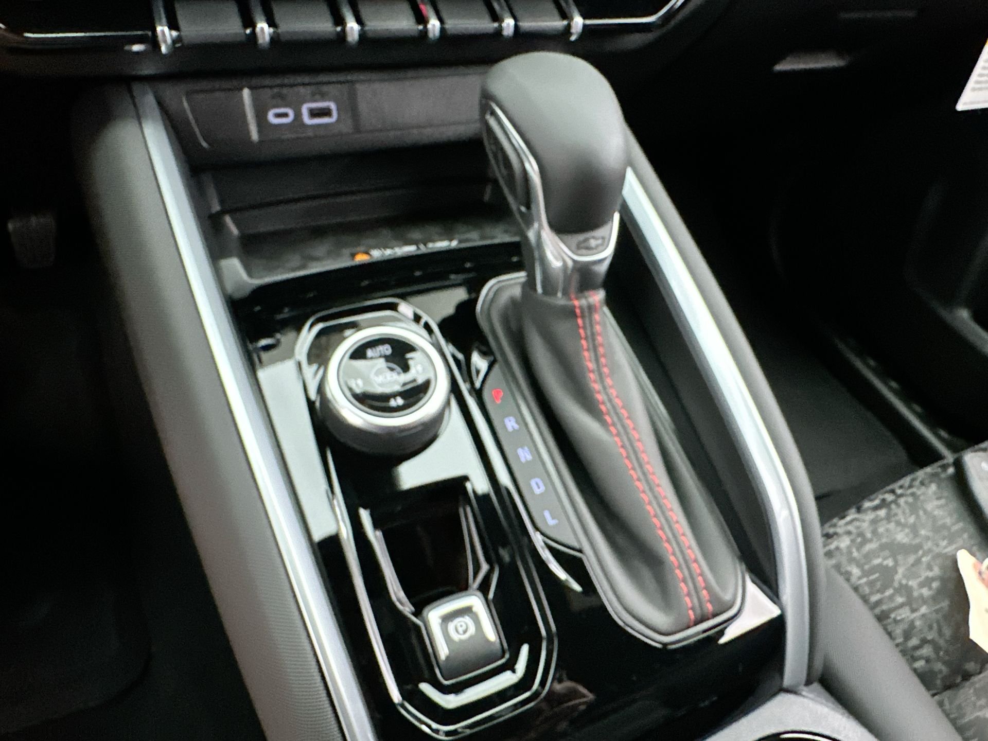 2026 Chevrolet Colorado Z71 - Photo 74