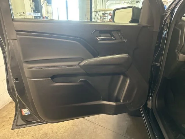 Used 2023 Black Chevrolet LT image 9