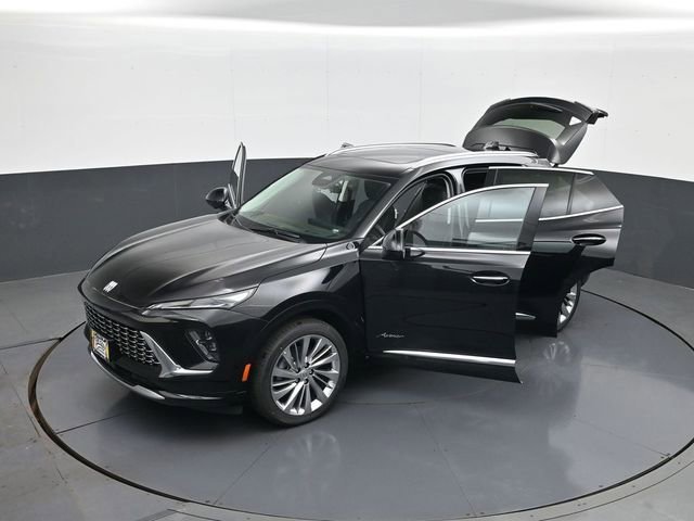 New 2026 Ebony Twilight Metallic Buick Avenir image 30
