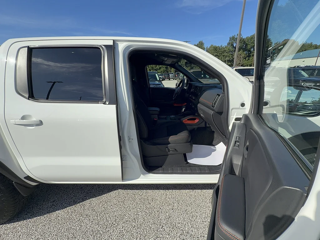 Used 2026 Glacier White Nissan PRO-4X image 25