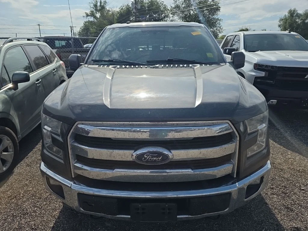 Used 2017 Gray Ford Lariat image 36