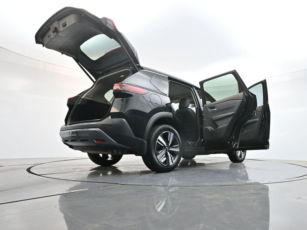 Used 2023 Black Nissan SL image 40