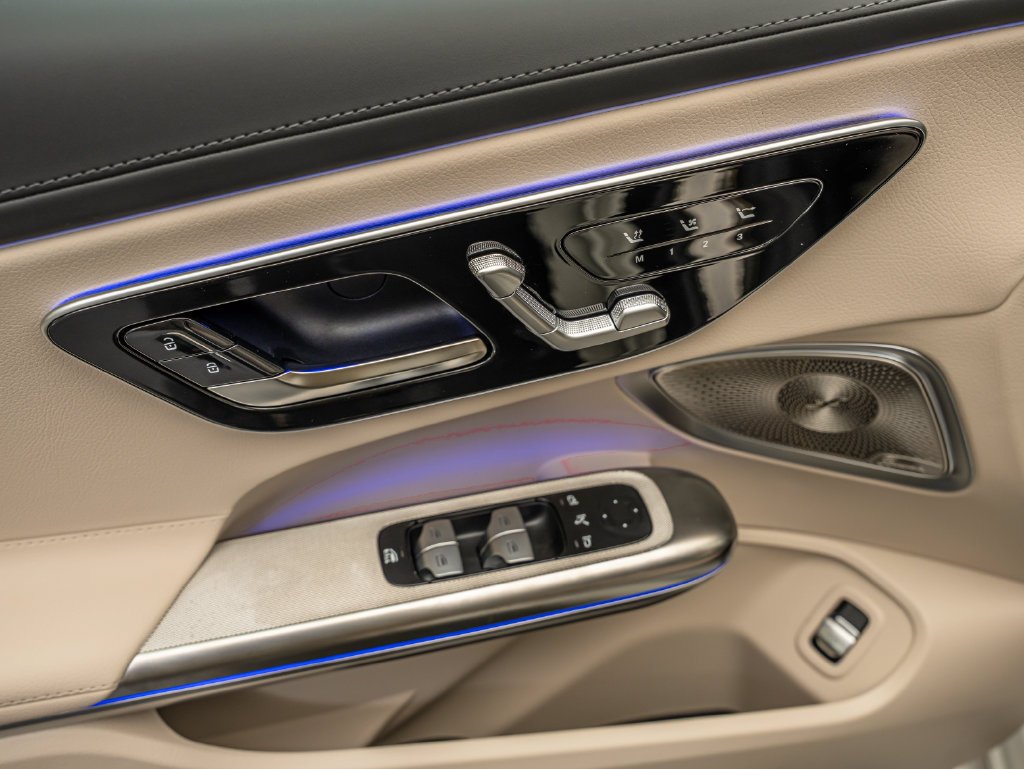 New 2027 Polar White Mercedes-Benz CLE 300 image 25