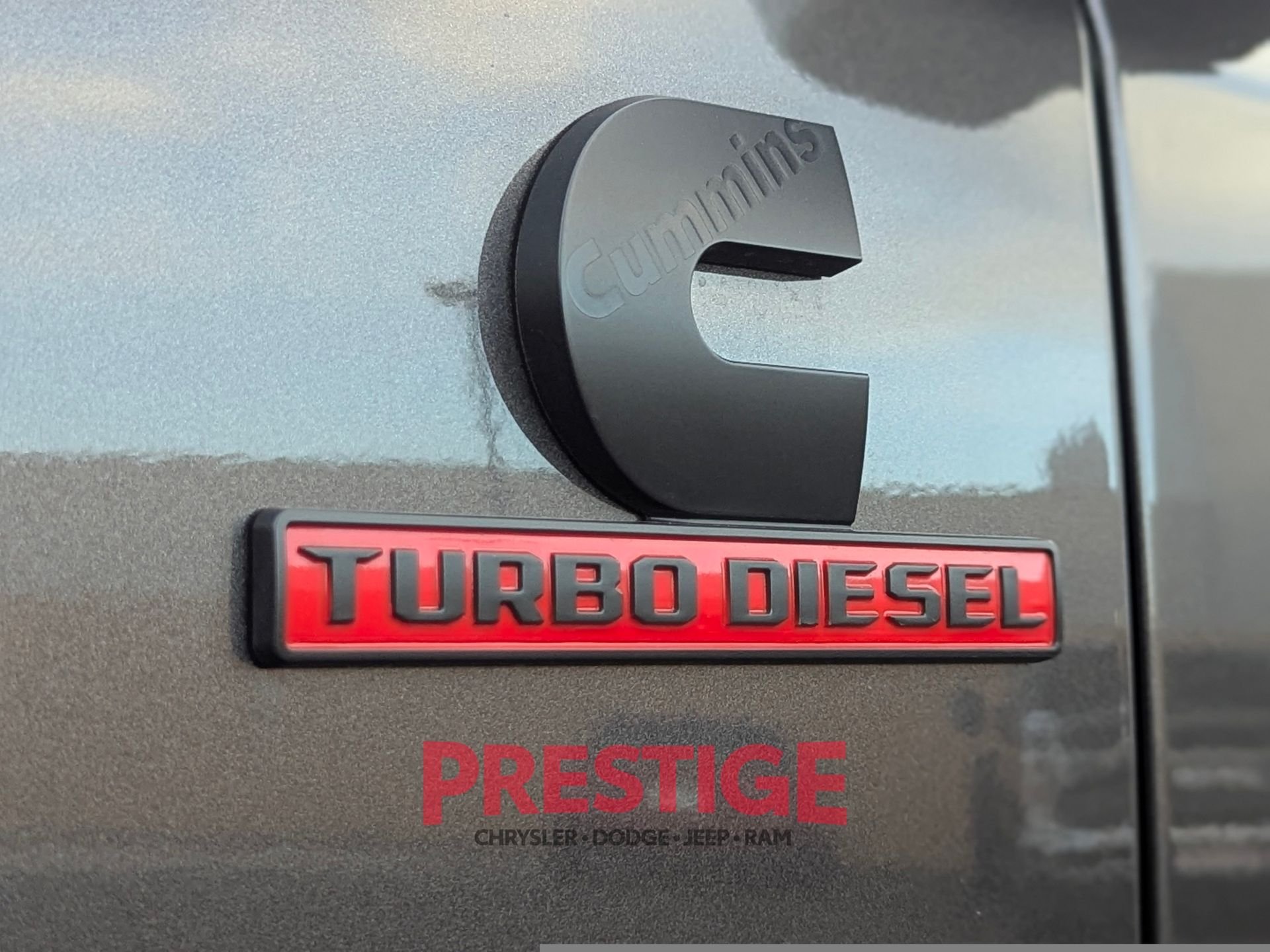 2025 RAM 3500 Laramie - Photo 32