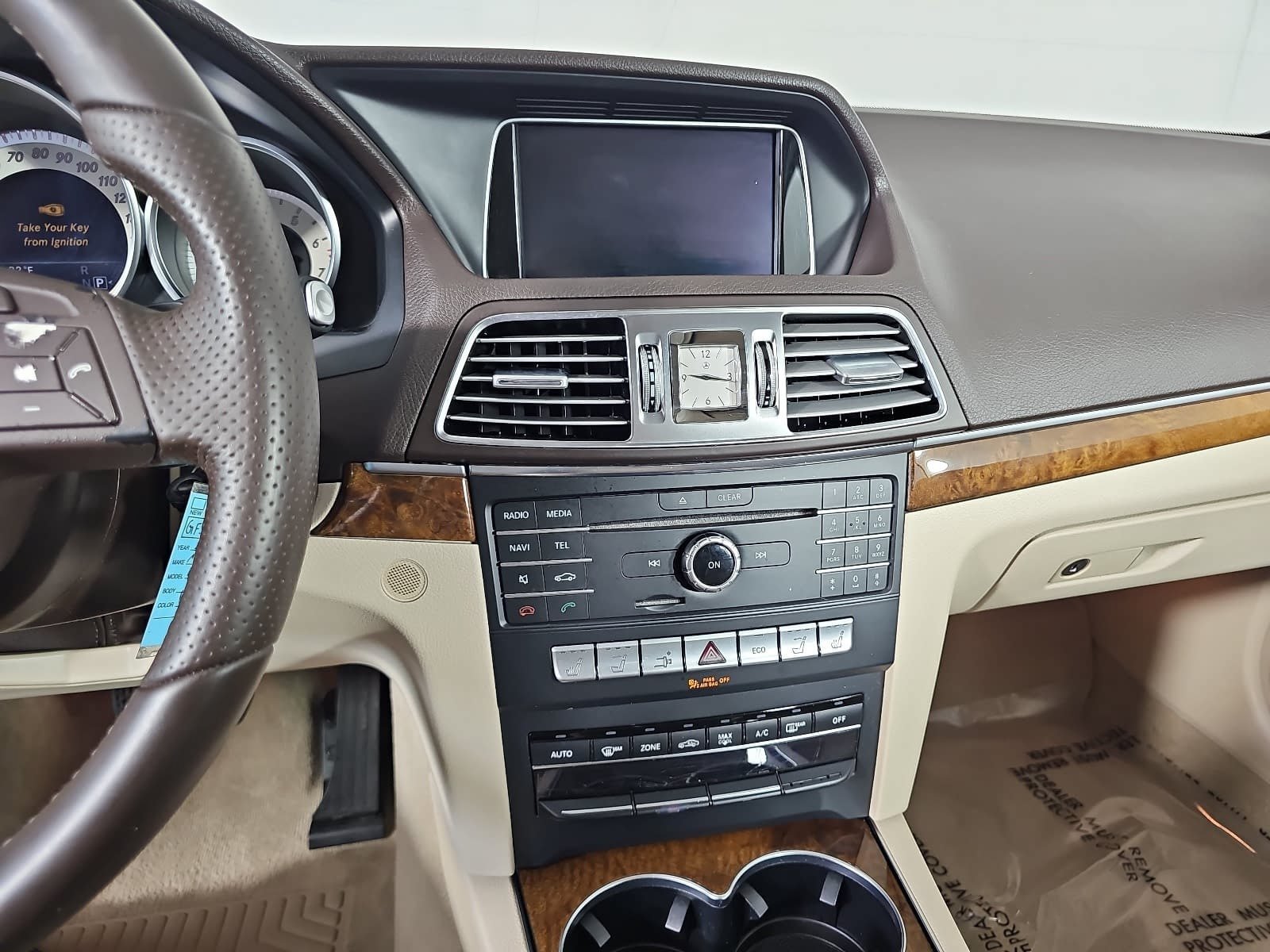 Used 2016 Black Mercedes-Benz E 400 image 20