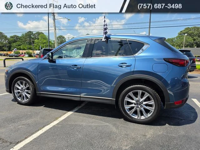 Used 2020 Eternal Blue Mica Mazda Grand Touring image 4