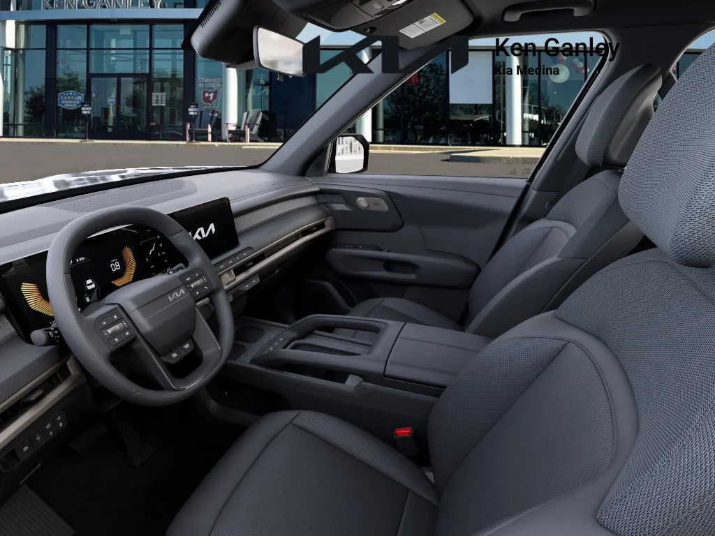New 2027 Ebony Black Kia S image 17
