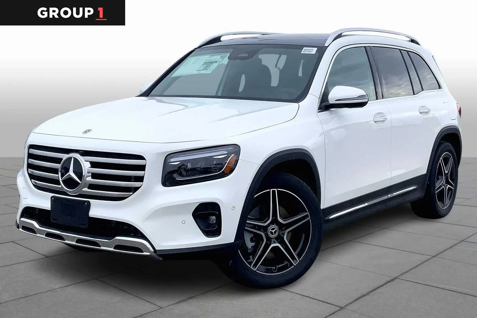 2026 Mercedes-Benz GLB GLB 250 4MATIC's photo