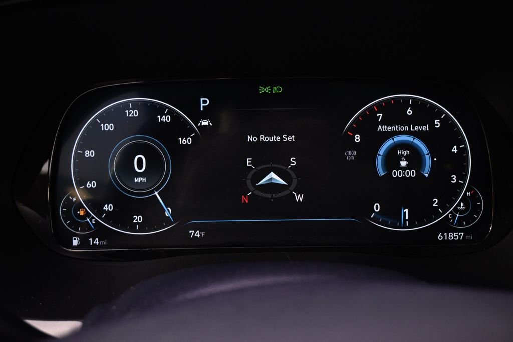 Used 2021 Black Hyundai Limited image 27