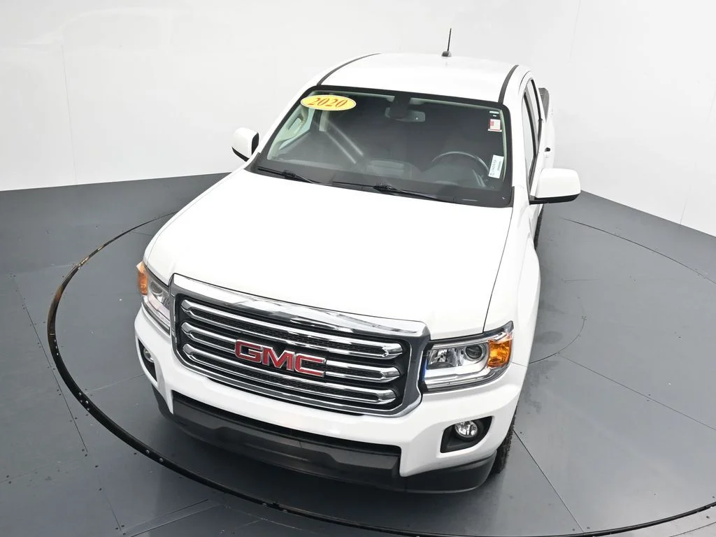 Used 2020 White GMC SLE1 image 25