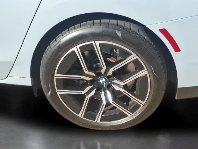 Used 2023 Gray BMW i xDrive image 29
