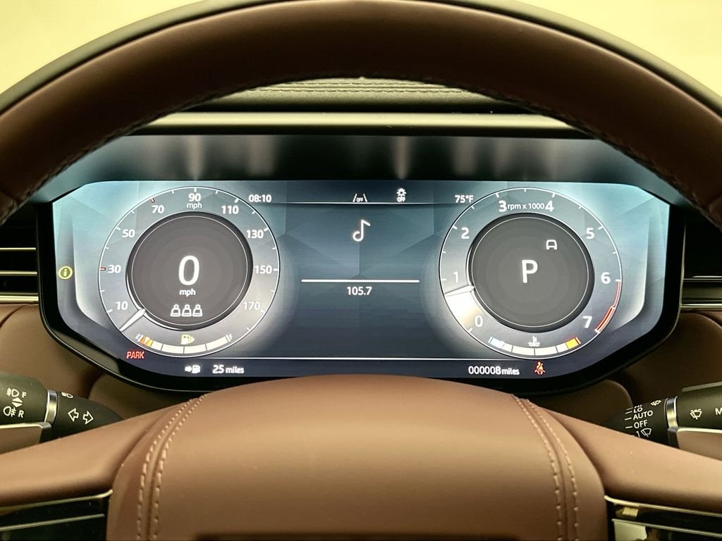 New 2026 Fuji White Land Rover Dynamic SE image 15