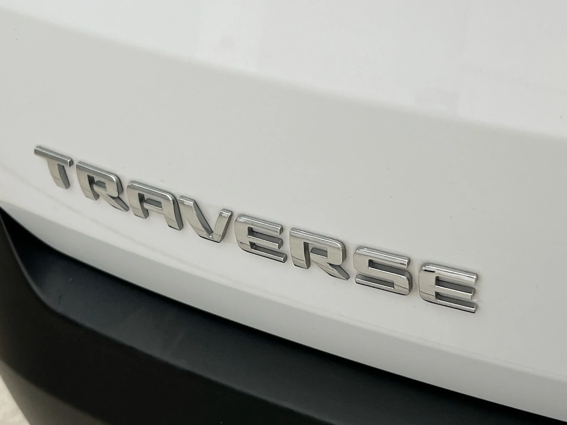 Used 2023 White Chevrolet LT image 38