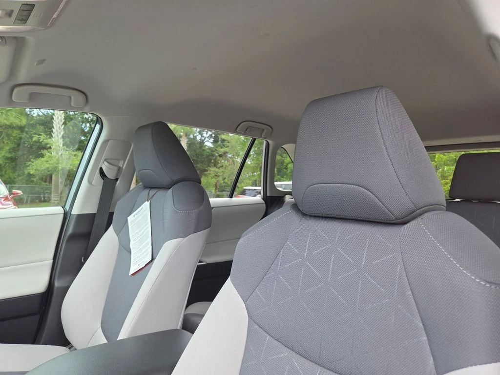 Certified Used 2025 Silver Toyota XLE image 24